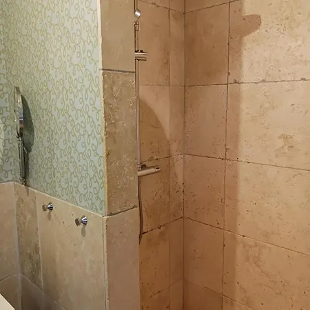 Chez La Maison Kır Evi