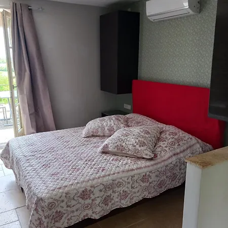 منزل ريفي Chez La Maison